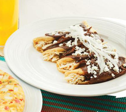 enchiladas oaxaqueñas