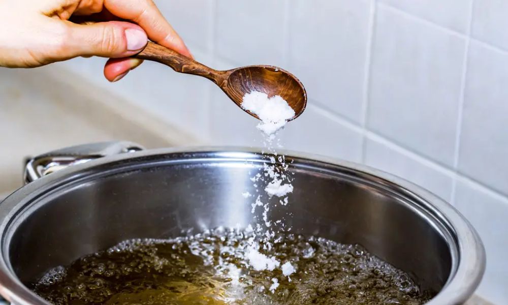 Cómo evitar que el aceite caliente salpique