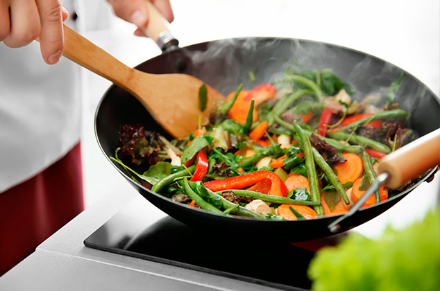 Cómo hacer un salteado de verduras perfecto en 4 pasos
