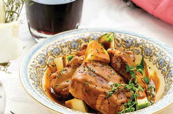 Receta de Costillas de cerdo con pipián y chilacayote -