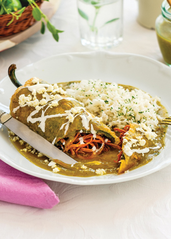 Chiles rellenos de tinga