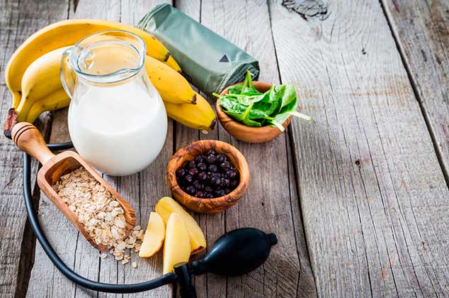 alimentos que ayudan a controlar la hipertension
