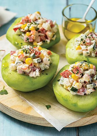 chayotes rellenos de ensalada de surimi