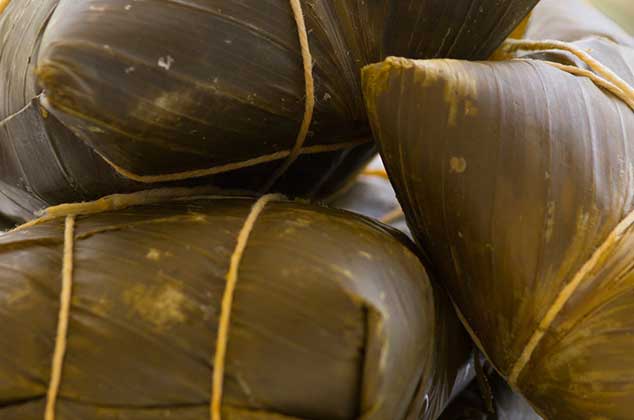 5 riquísimos tamales en hoja de plátano 4