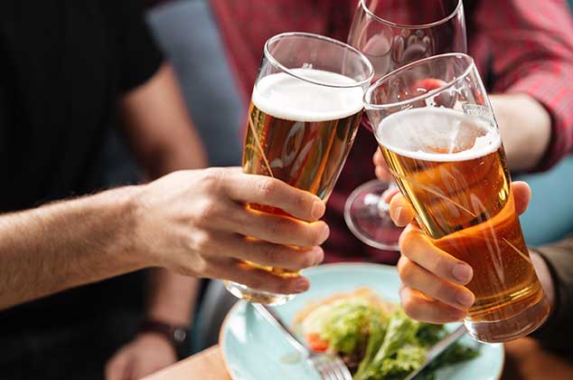 Beneficios de la cerveza para tu salud que no conocías