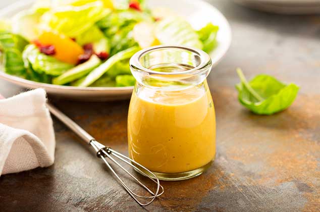 Cómo preparar aderezos y vinagretas para ensaladas: mostaza con miel y limón