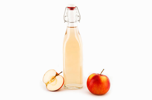Remedios naturales para los moretones: vinagre de manzana