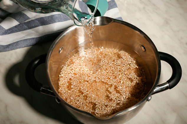 Aprende cómo cocinar arroz integral de maneras fáciles y diferentes