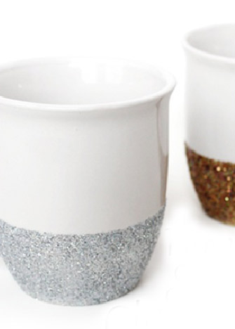 Ideas para decorar tazas con diamantina