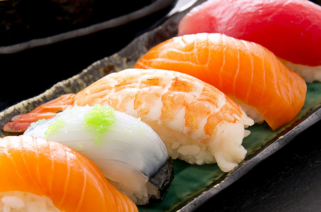 Qué pescado crudo elegir para saber cómo preparar el mejor sushi