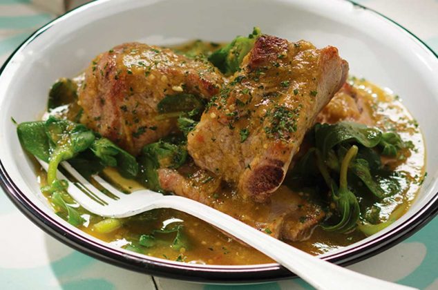 Receta de Costillas de cerdo con verdolagas en salsa verde