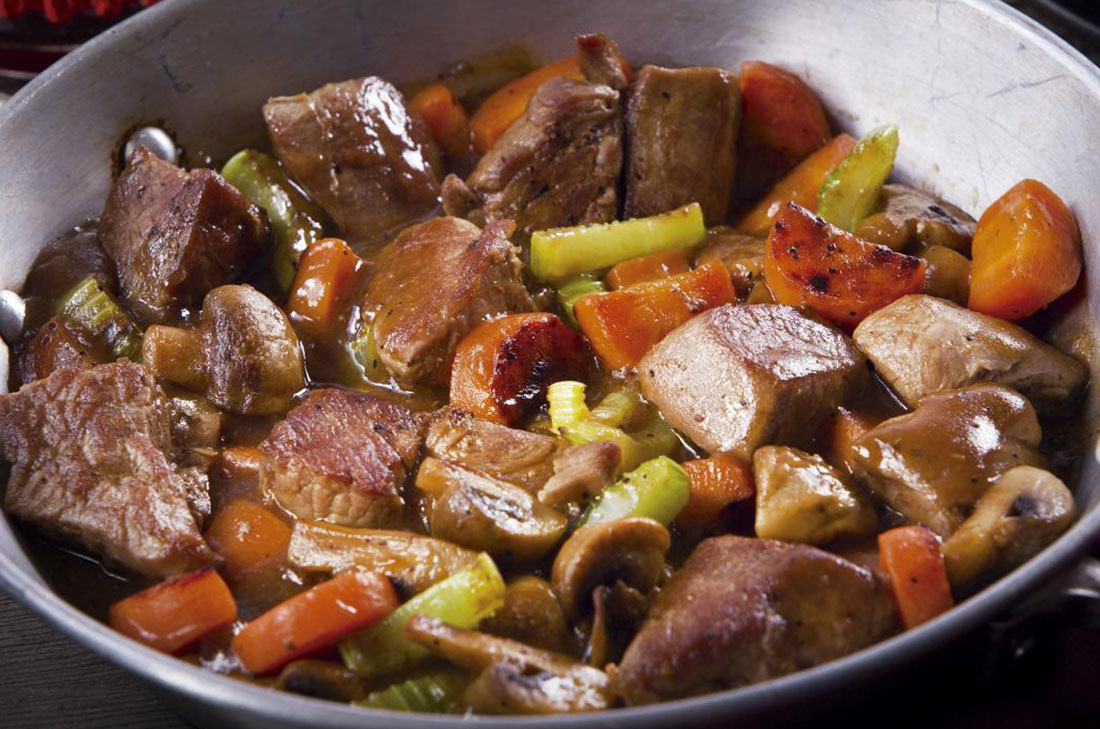 Estofado De Carne De Res Recetas Mexicanas Faciles Youtube Estofado De Carne De Res Recetas Mexicanas Faciles Youtube