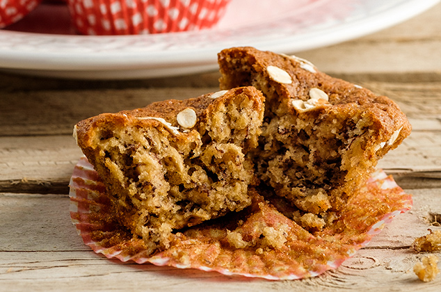 Receta de muffins de avena y plátano - Recetas de panqués