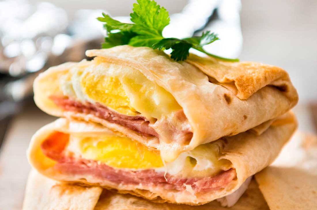 Receta de Wrap hawaiano con jamón y pollo