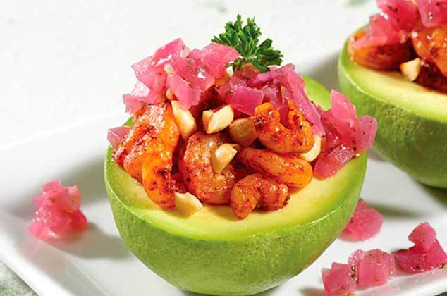 Aguacate con camarones al achiote