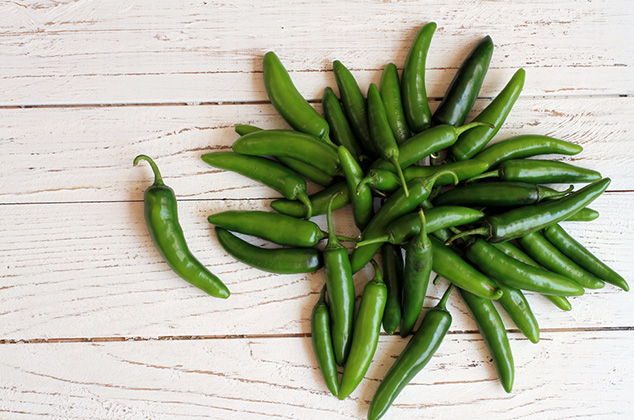 5 Propiedades del chile serrano verde que debes conocer