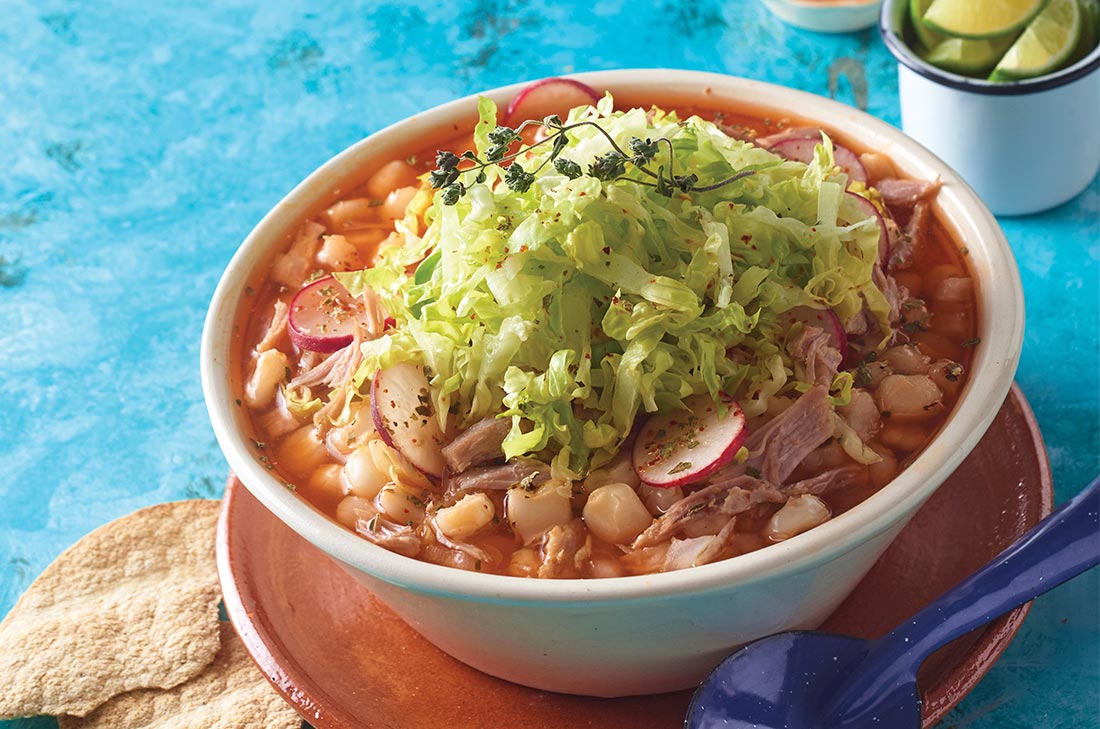 Cómo Hacer Pozole Rojo De Puerco Receta Fácil Mexicana.