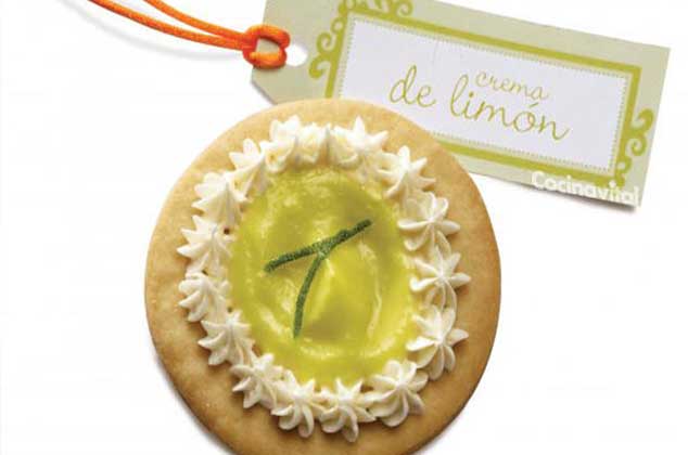 Galletas de vainilla con crema de limón