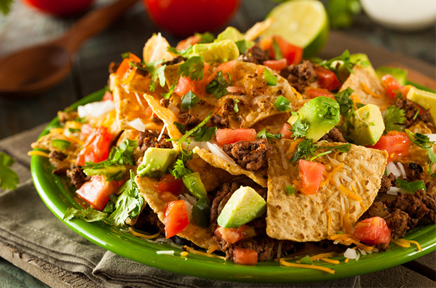 Nachos con carne al pastor