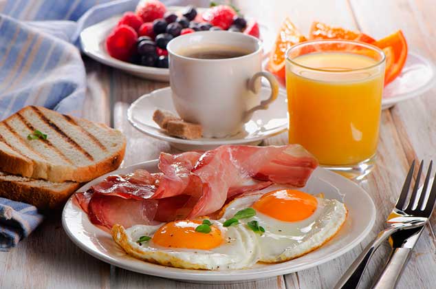 6 fáciles y deliciosas recetas de huevo para el desayuno