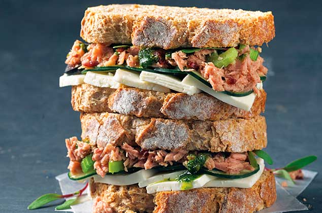 Fácil y rápido, así se prepara este delicioso y saludable sándwich.