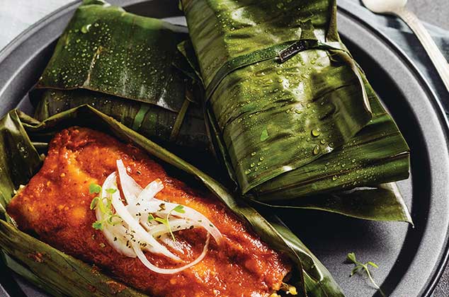 Envuelto de pollo en salsa de chipotle | Recetas de tamales sin masa