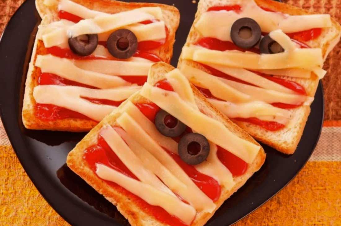 bocadillos para halloween: sándwich de momias