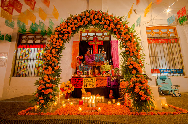 Cómo hacer una ofrenda de Día de Muertos y su significado - Cocina Vital