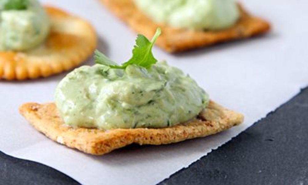 Receta de dip de cilantro y aguacate