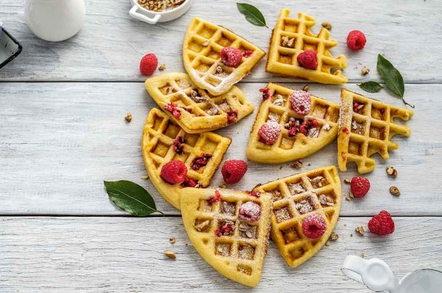 Waffles de frambuesas y vainilla