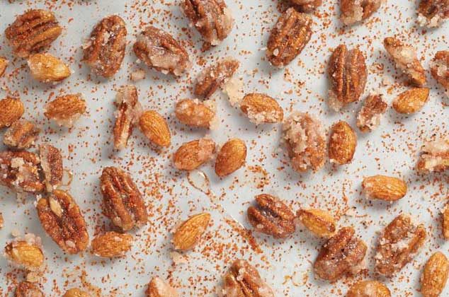 cómo hacer nueces garapiñadas con chile piquin 