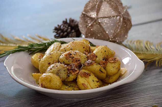 Receta de Papas cambray con romero, ajo y queso