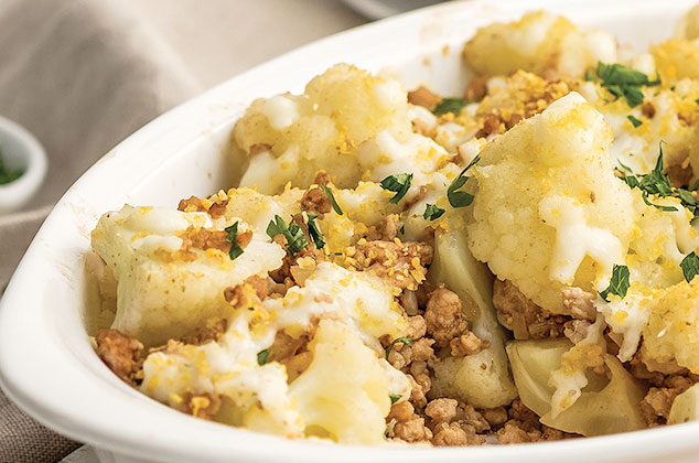 Coliflor gratinada con queso y carne molida