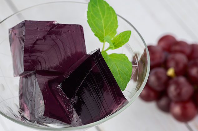 Receta de Gelatina de vino tinto y uvas