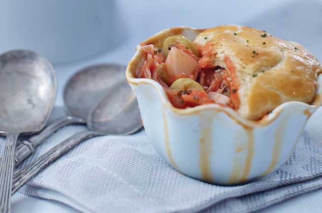 Pay de bacalao con pasta de hojaldre