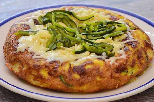 Tortilla española con rajas de poblano