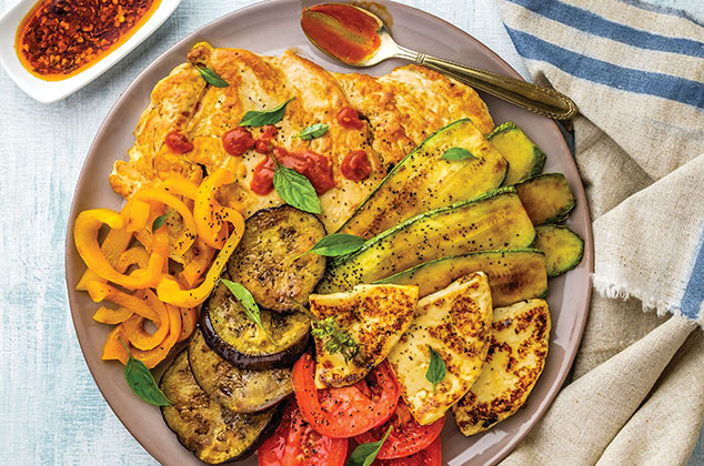 Arcoíris de Pollo con vegetales a la parrilla