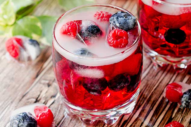 Clericot con Vino Tinto y Frutos Rojos