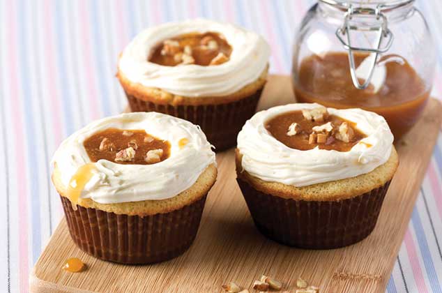 Cupcake de manzana y canela con cobertura de caramelo | Receta