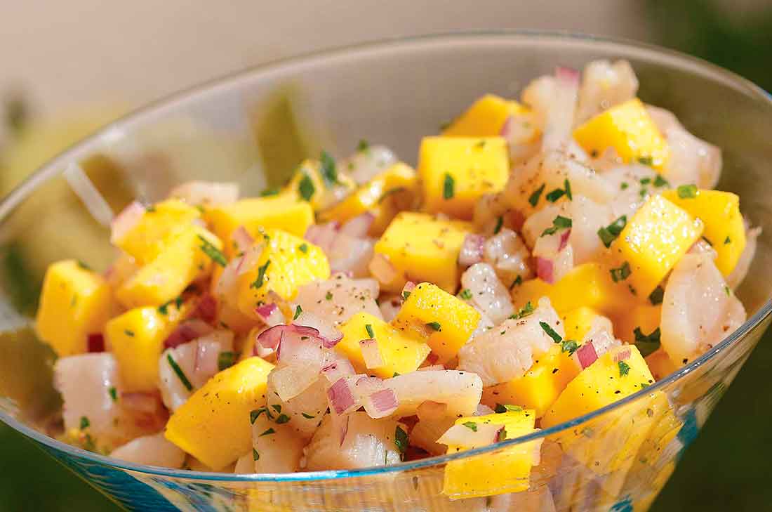 La combinación de todos los ingredientes de este ceviche de callo de hacha con mango, lo hacen un platillo único y delicioso.