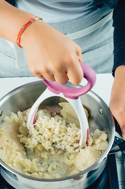 MACHACA hasta obtener un puré.