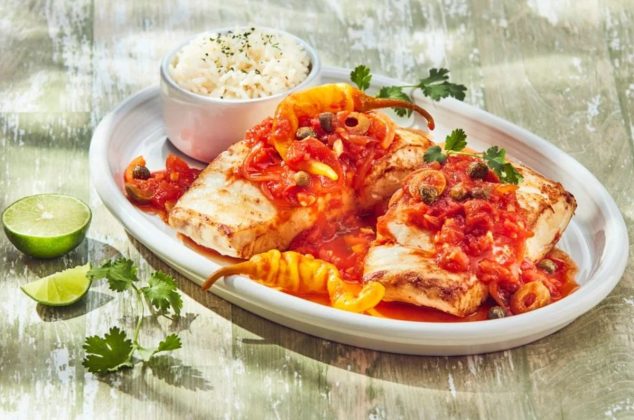 Envuelto de pescado a la veracruzana