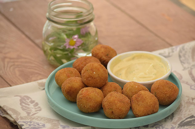 Croquetas de atún a la vizcaína