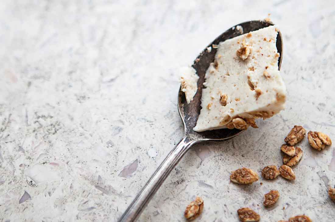 Gelatina de yogur y granola