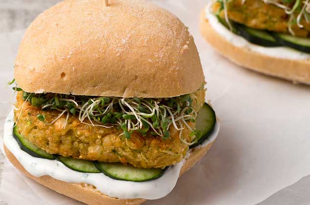 Hamburguesa de quinoa, calabaza y elote