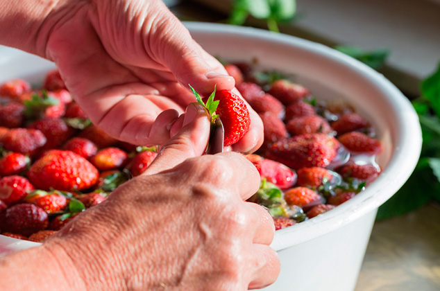 Cómo lavar, desinfectar y congelar fresas correctamente 0