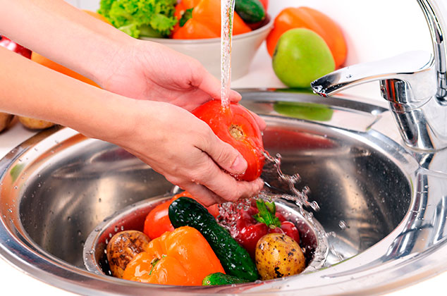 5 tips para lavar y desinfectar frutas y verduras por la Chef Ericka Fonseca