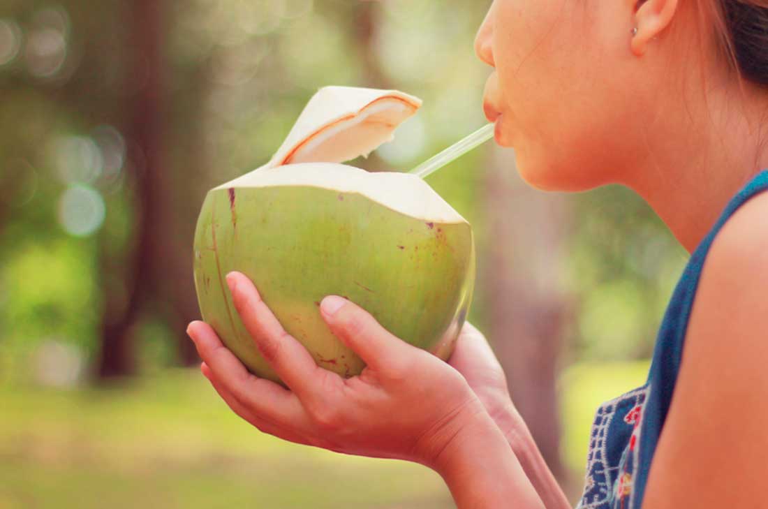 Beneficios del agua de coco en ayunas 0