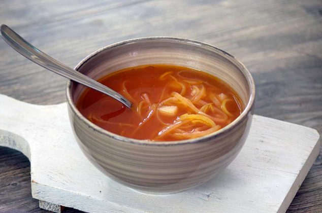 Sopa de poro y papa