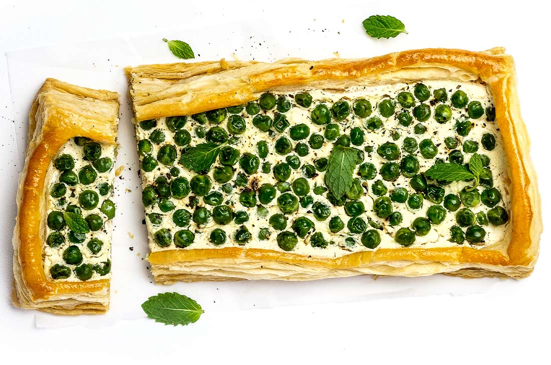 Tarta de chícharo con queso ricotta